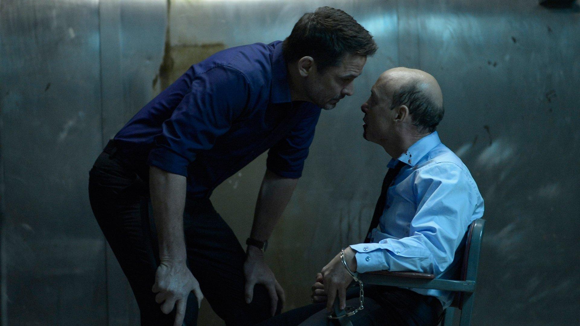 Still from Dans L'Ombre
