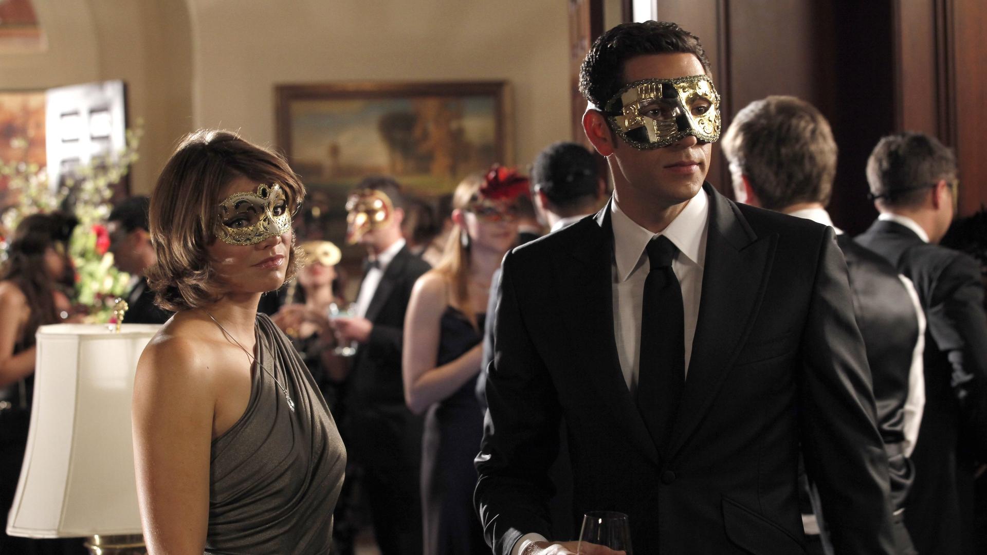 Still from Chuck Versus the Masquerade