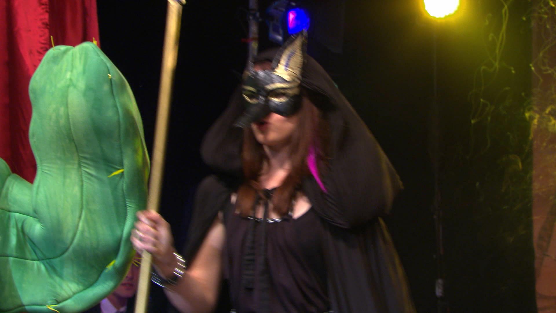 Still from House of Risk