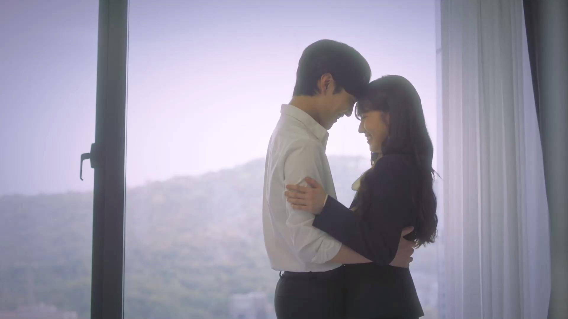 Still from Crescendo: Gradually Louder
