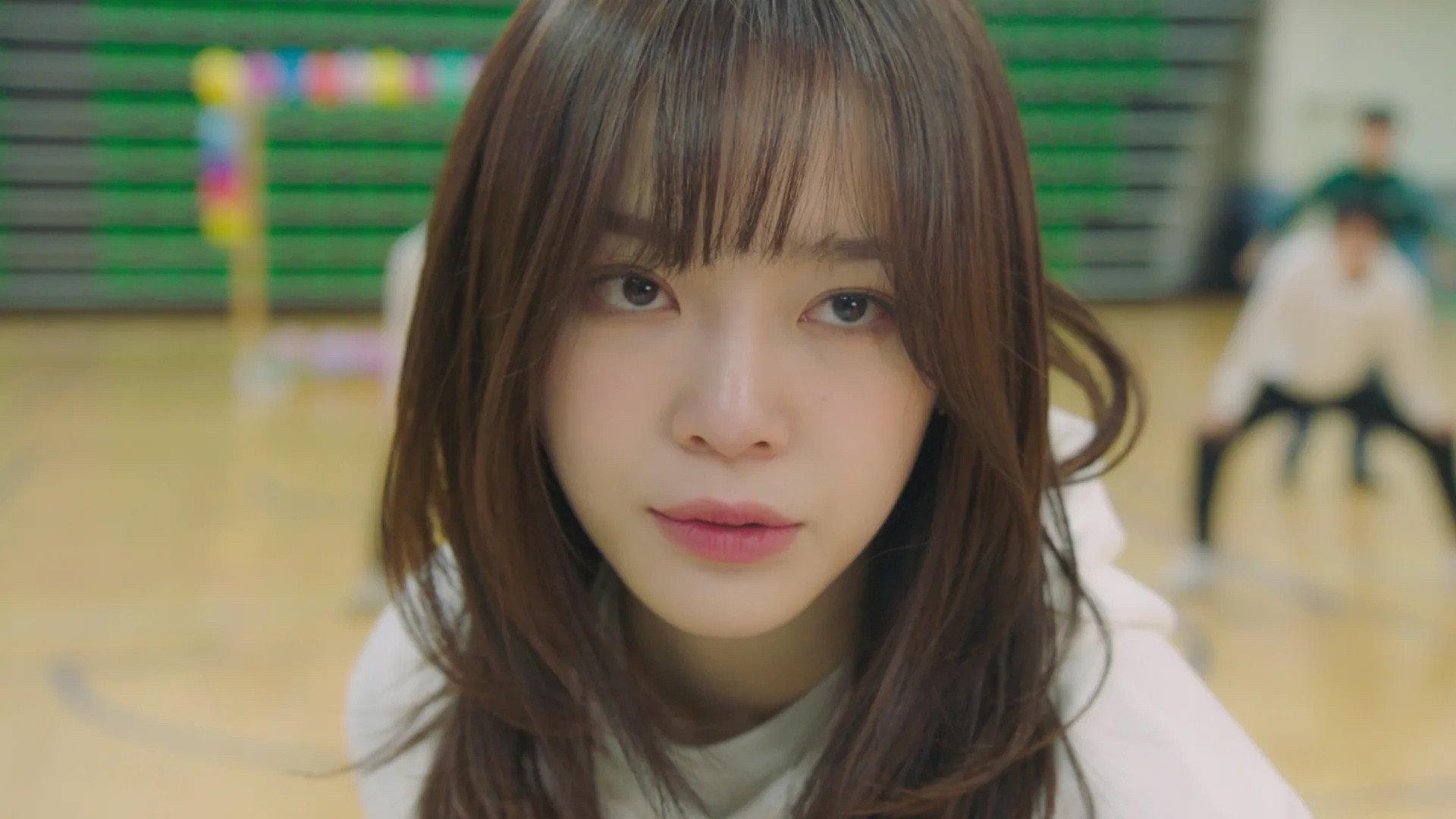 Still from I want to think about just the two of us