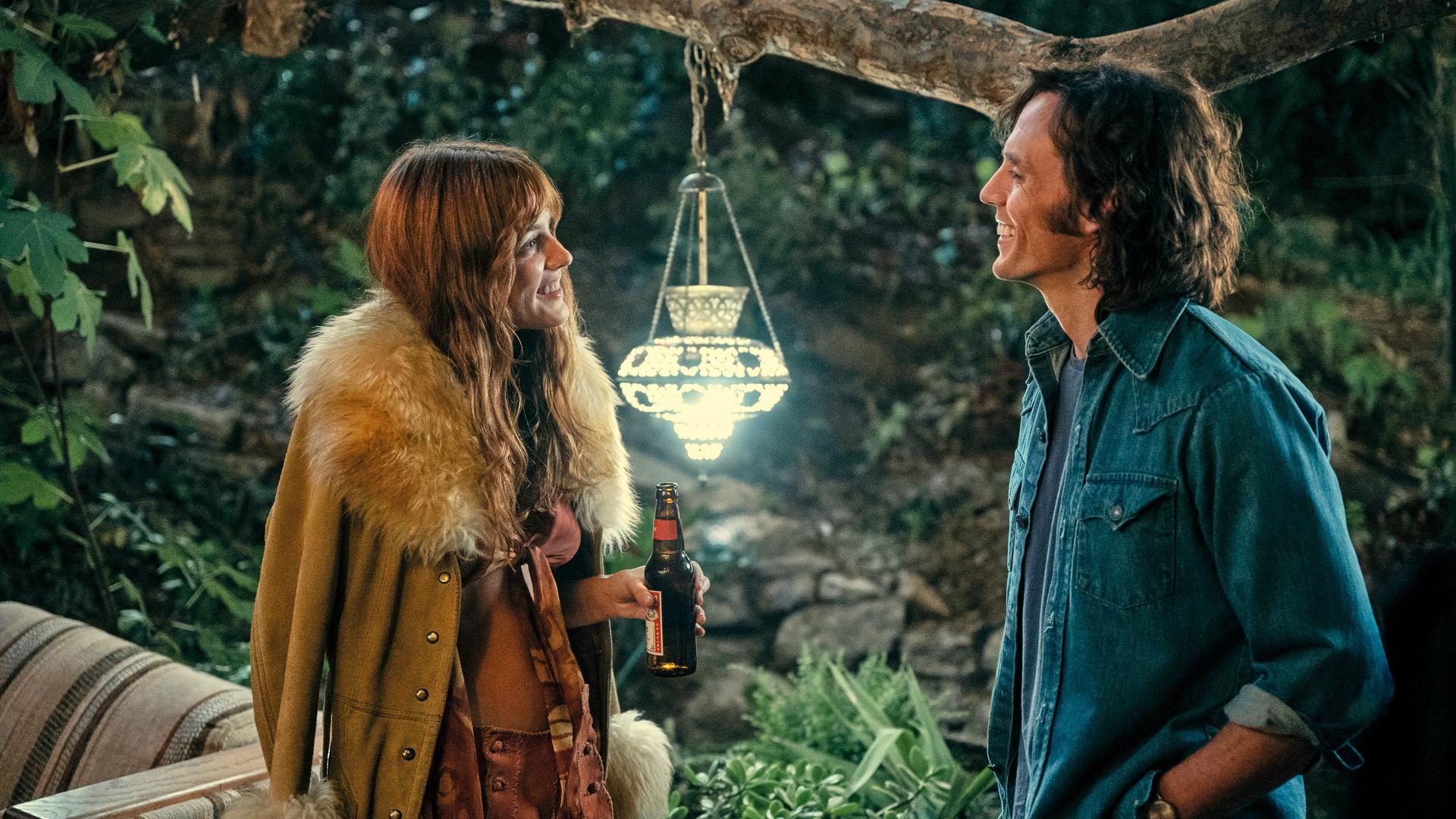 Still from Track 4: I Saw the Light