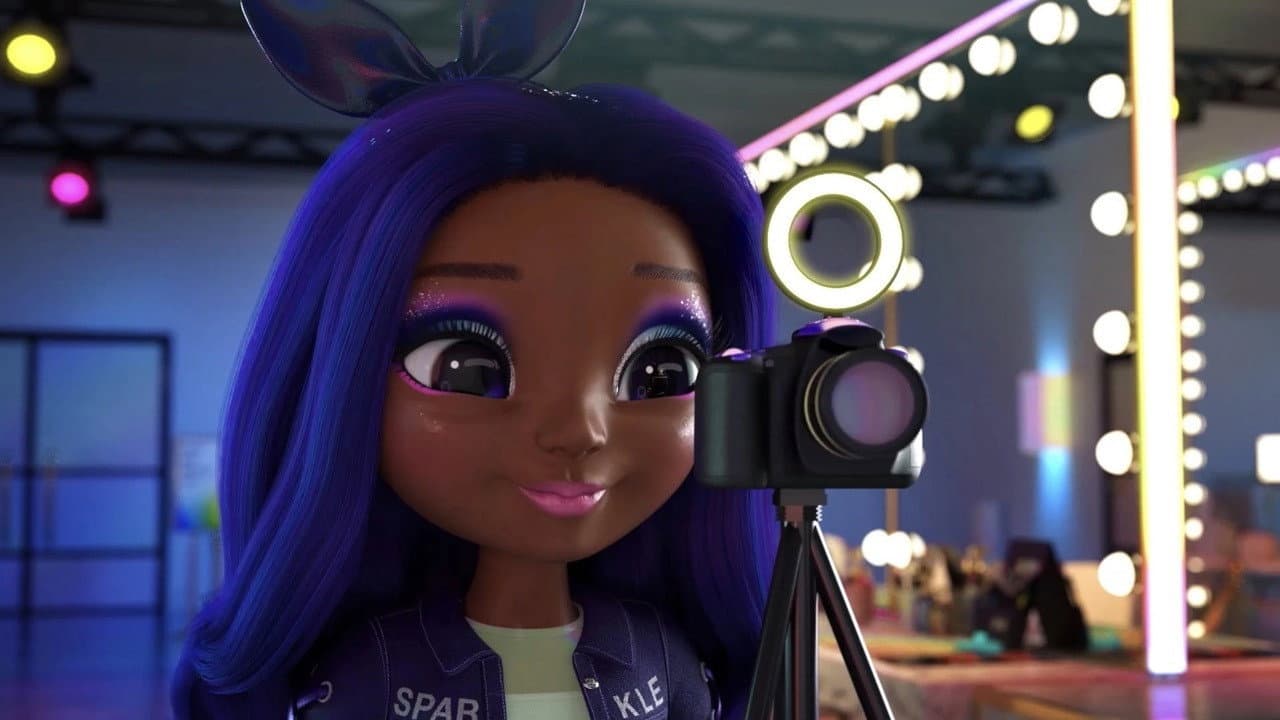 Still from Shining Star