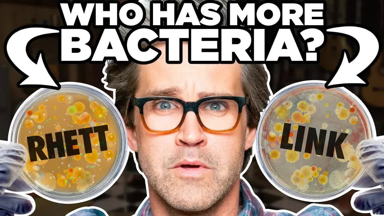 Still from Who Has More Bacteria? (Game)