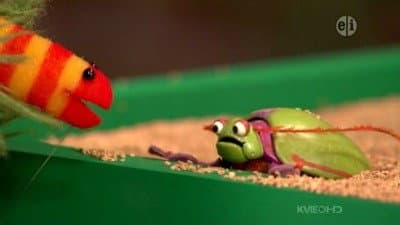 Still from Slimey Adopts a Pet Bug