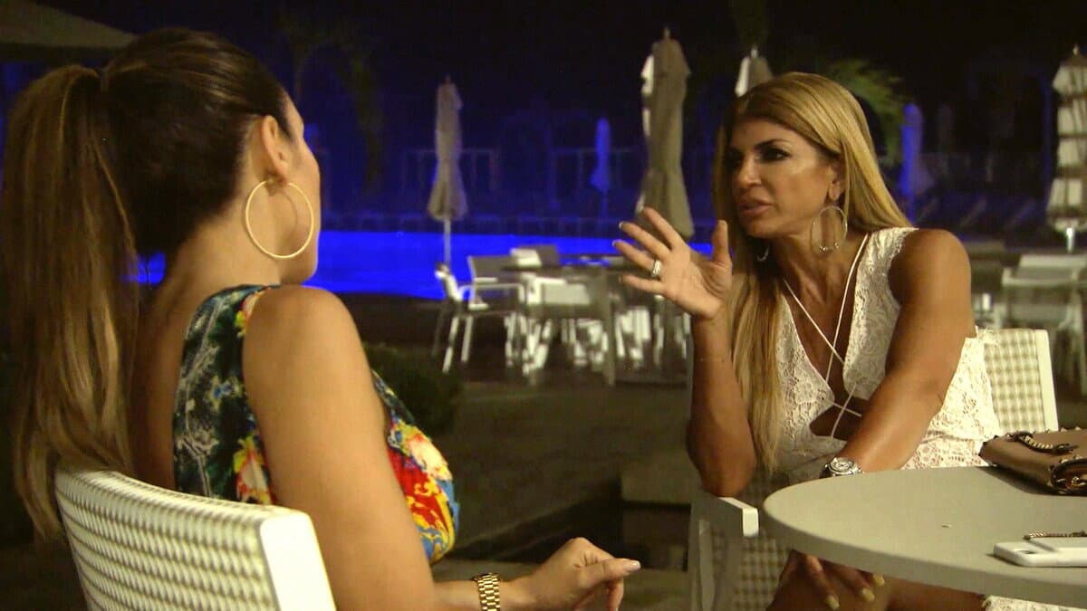 Still from Heroines in Heels