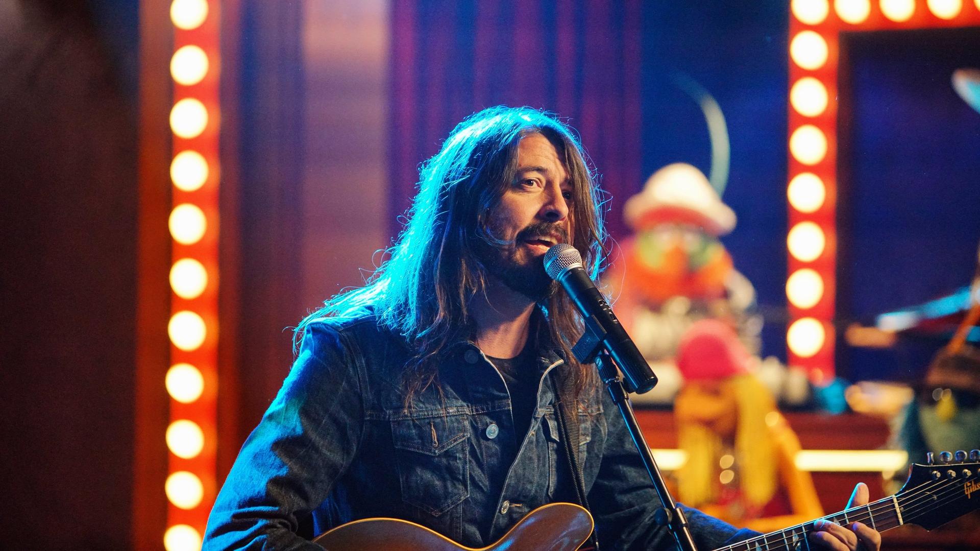 Still from Going, Going, Gonzo