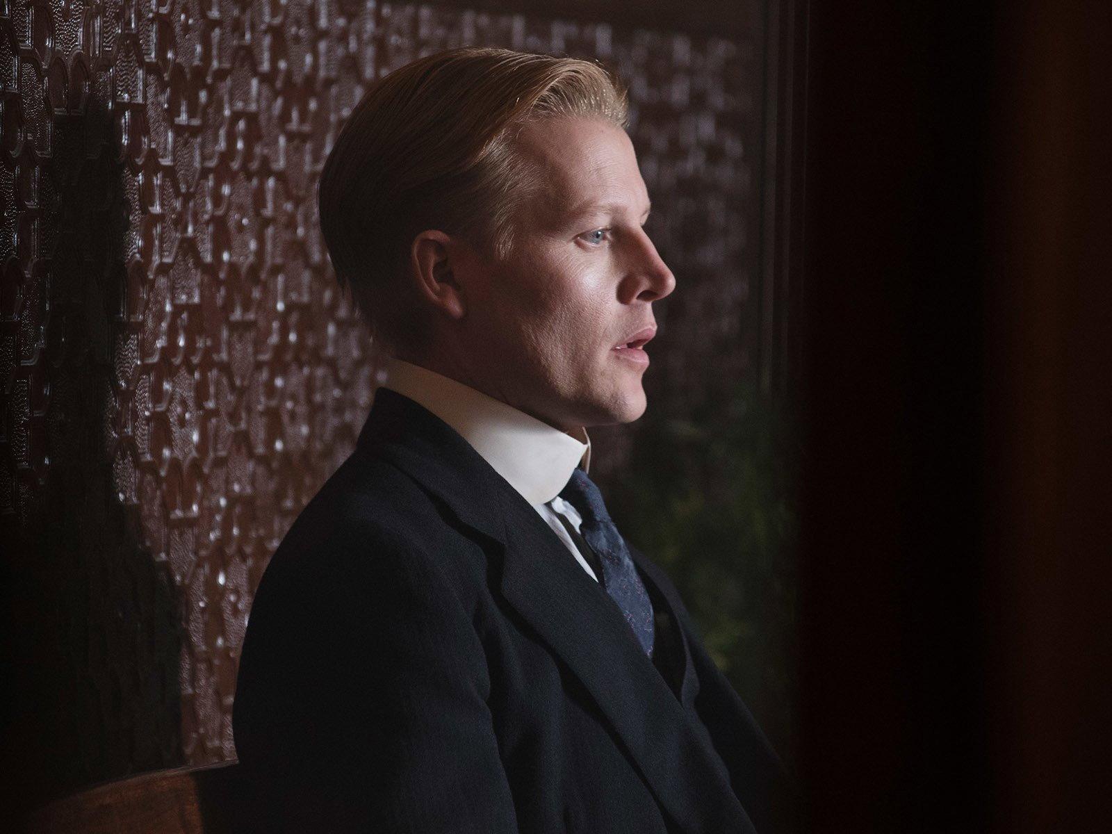 Still from The Right Side of Paradise