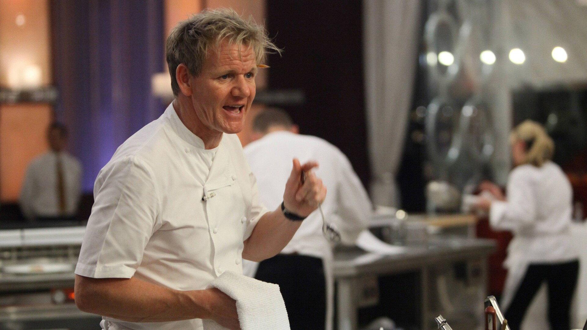 Still from 9 Chefs Compete