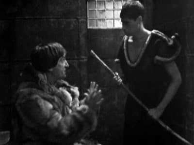 Still from The Abominable Snowmen (2)