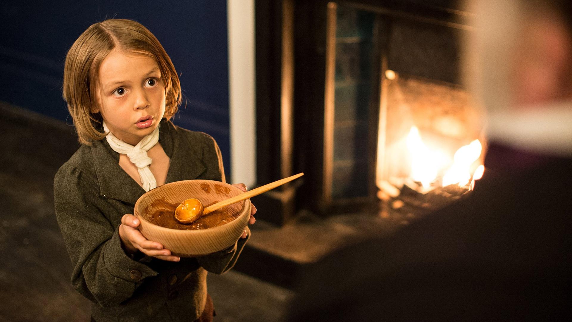 Still from Episode 19