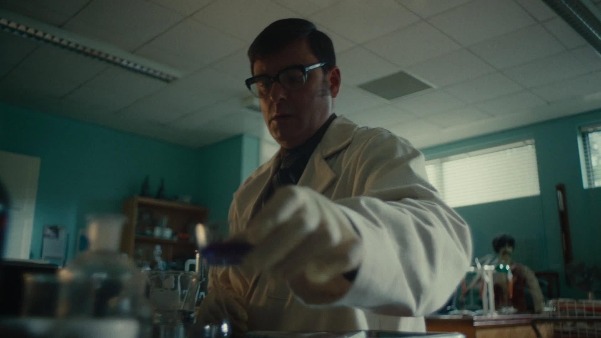 Still from Death of an Expert Witness (1)