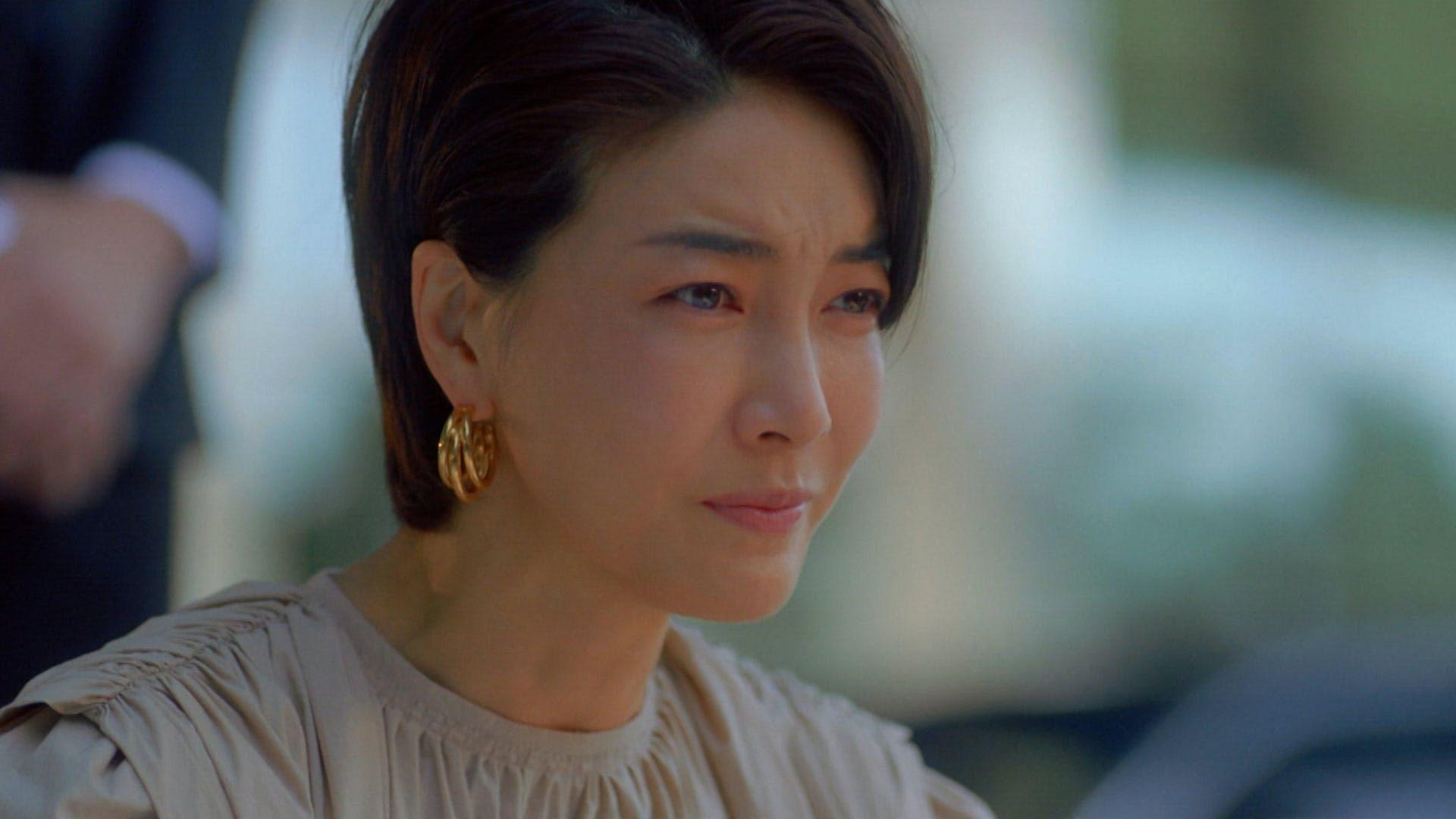 Still from Seung Wook Makes A Deal