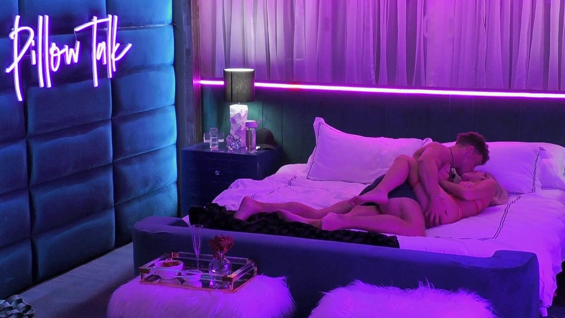 Still from Monday Exclusive Episode 2 - 7/19