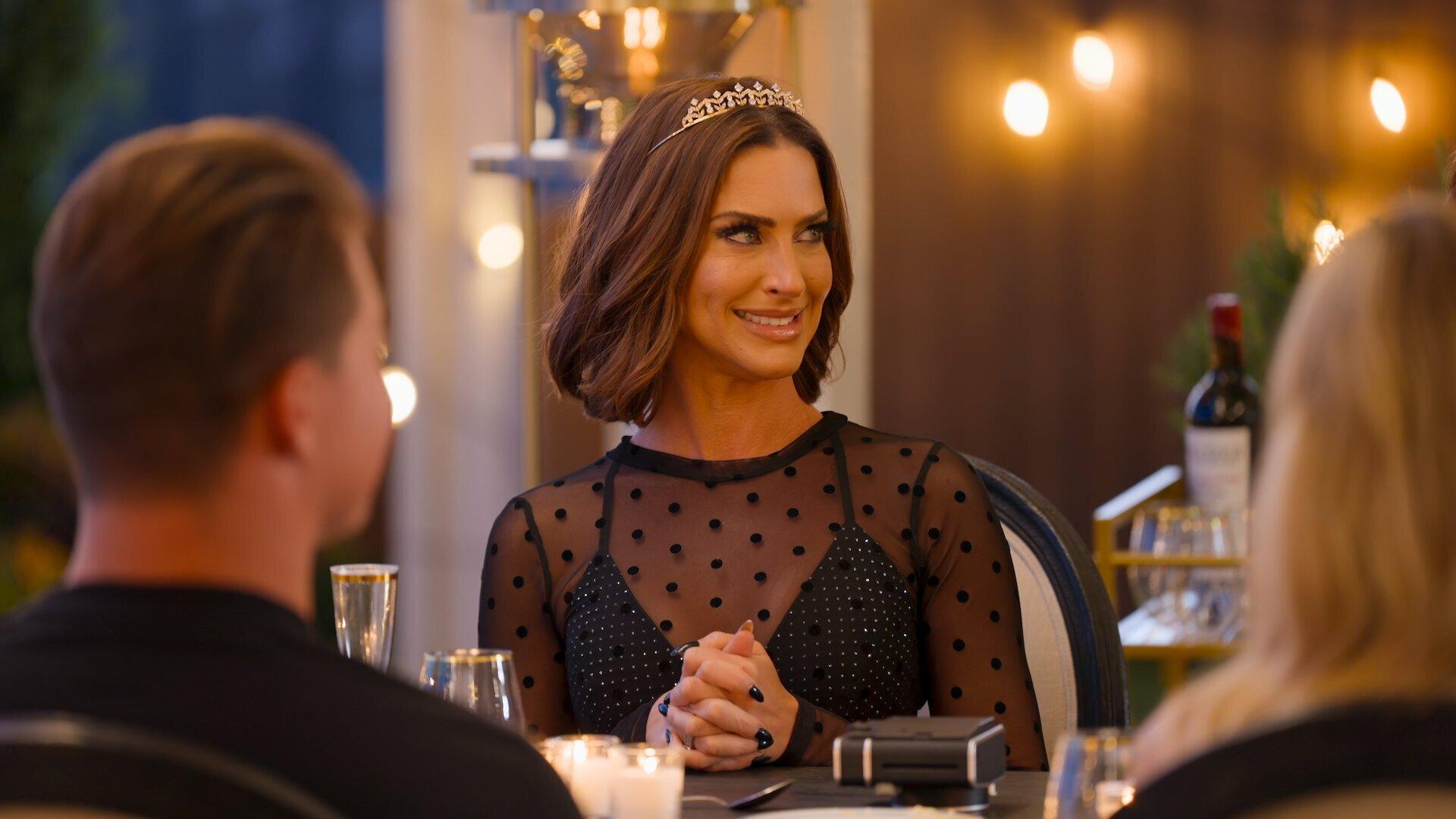 Still from Seeking Arrangements