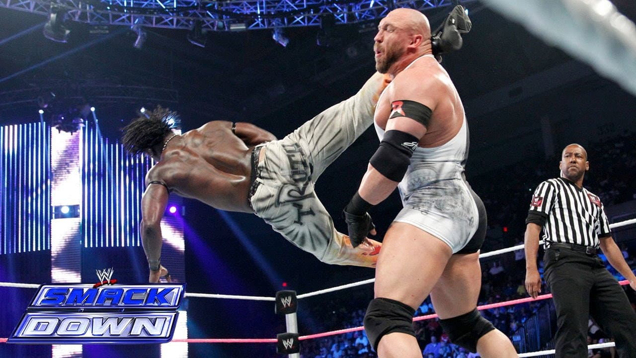 Still from SmackDown - Oct. 04, 2013