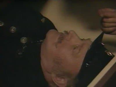 Still from Ghost Light (2)