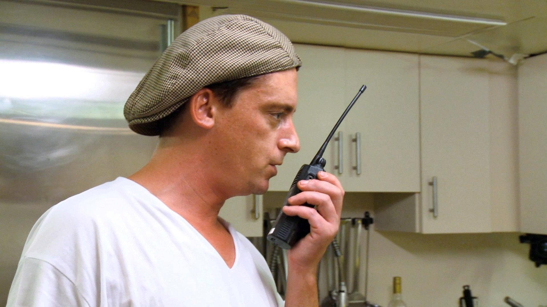 Still from Entree-vous