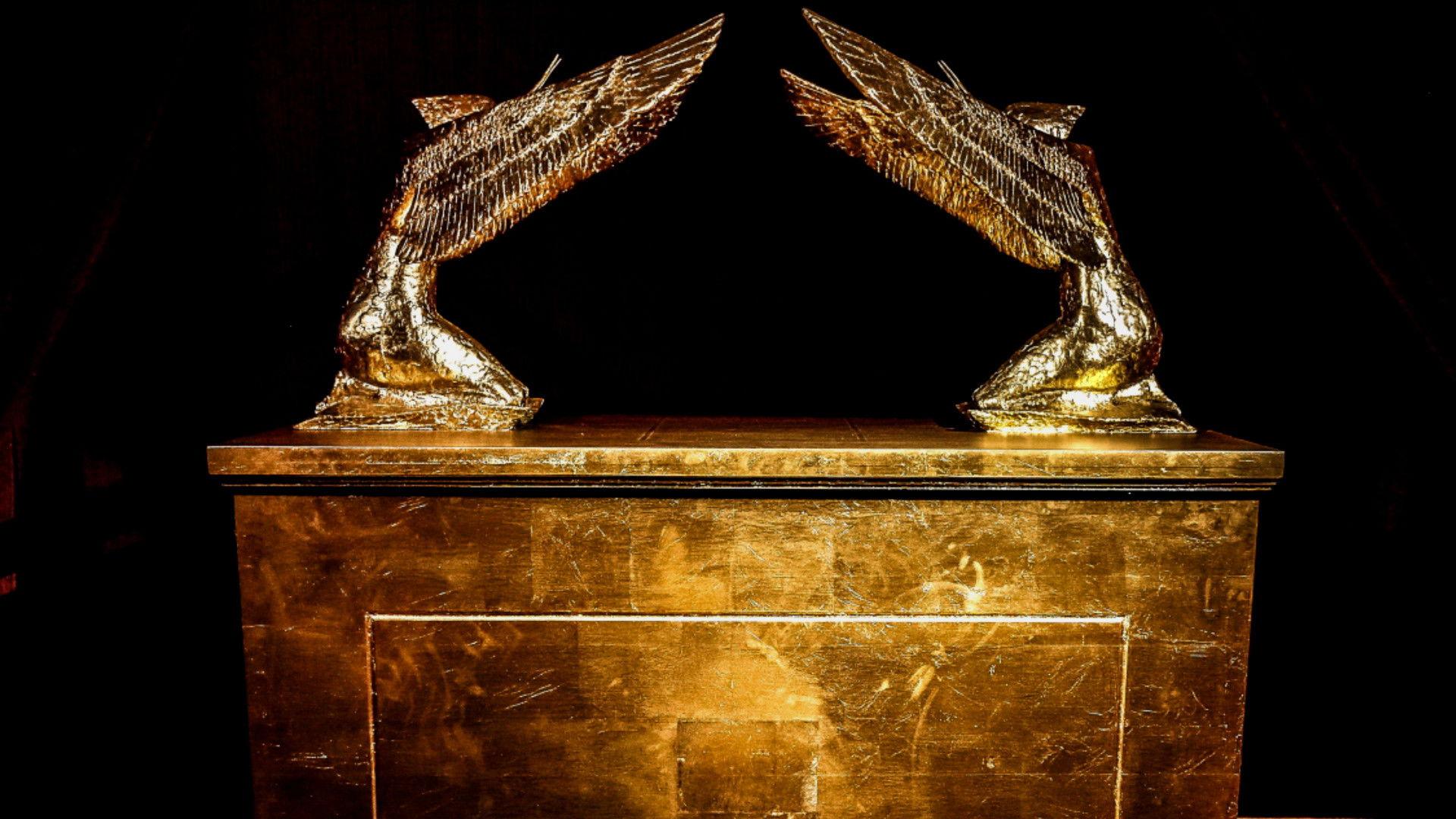 Still from The Ark of the Covenant