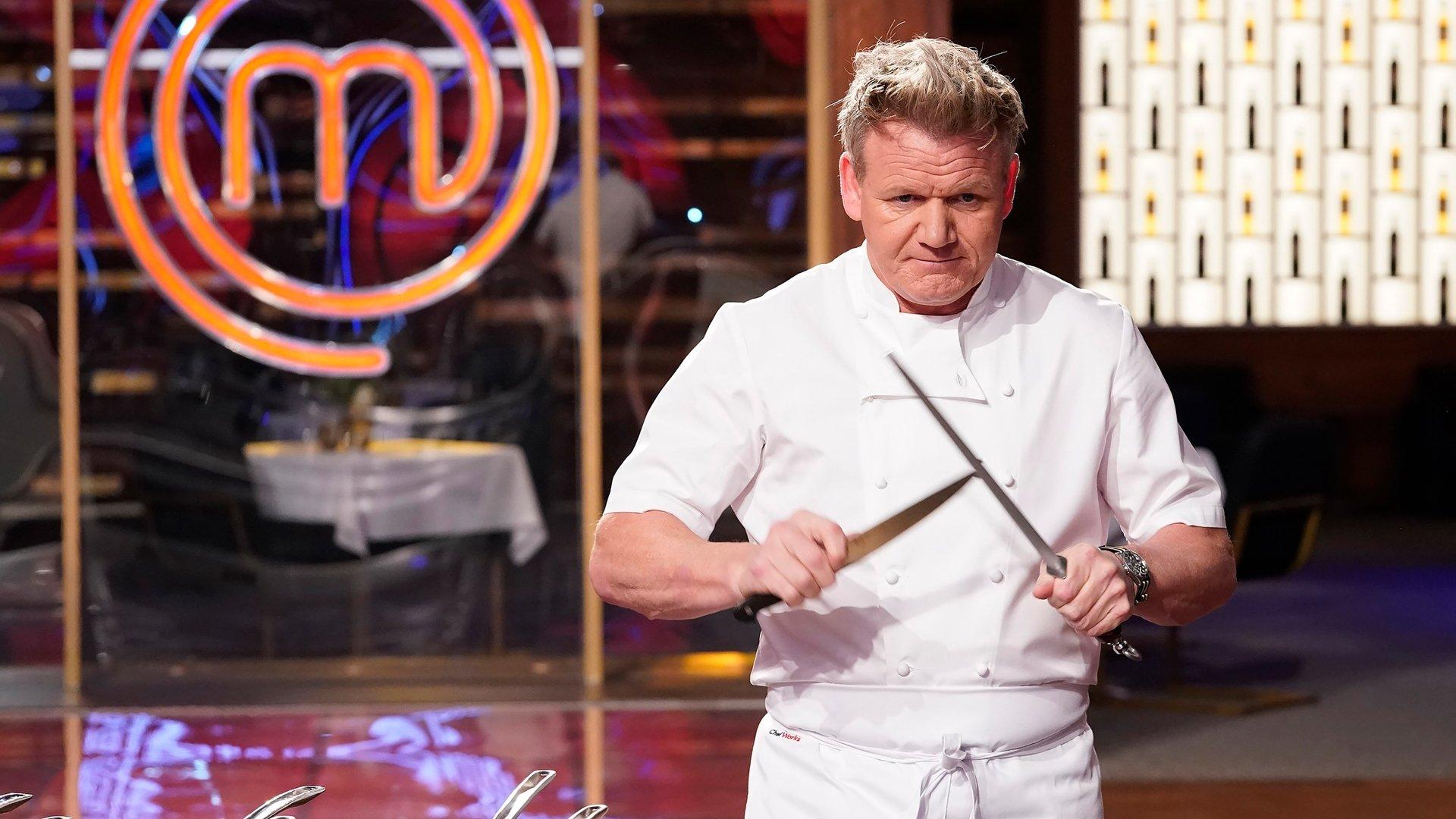 Still from Semi-Final: 3 Chef Showdown (2)