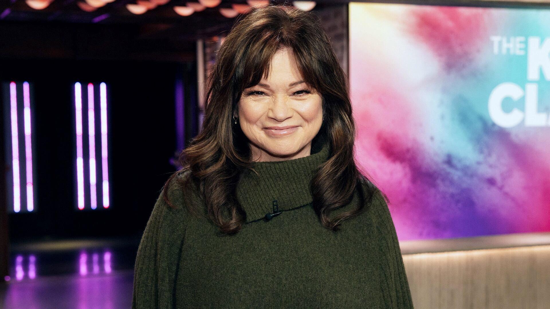 Still from Valerie Bertinelli, Fortune Feimster, Henry Lloyd-Hughes