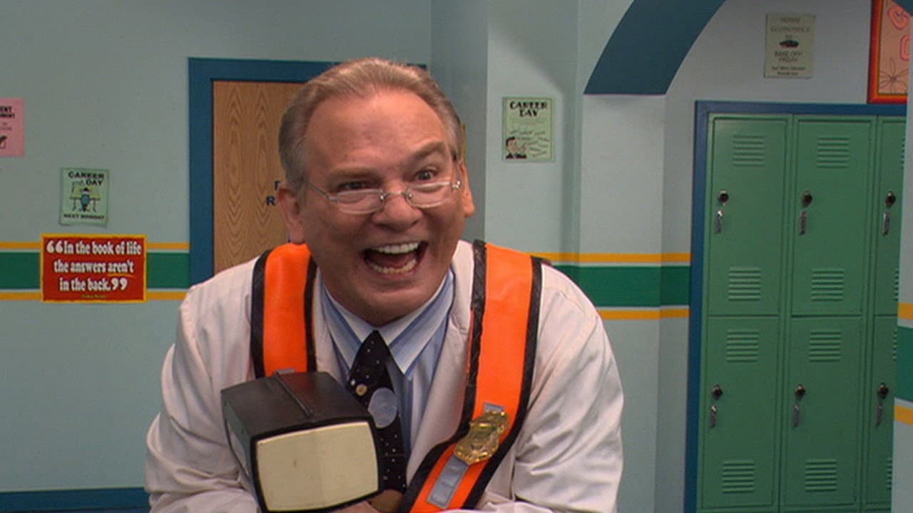 Still from Guide to: Hallways & Friends Moving