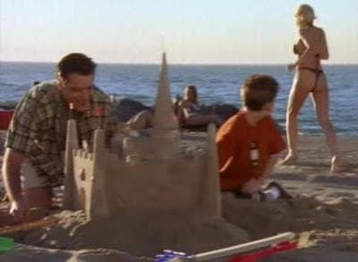 Still from Two Thongs Don't Make a Right