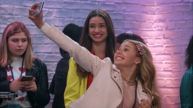 Still from Would You Wrather Get a Selfie?
