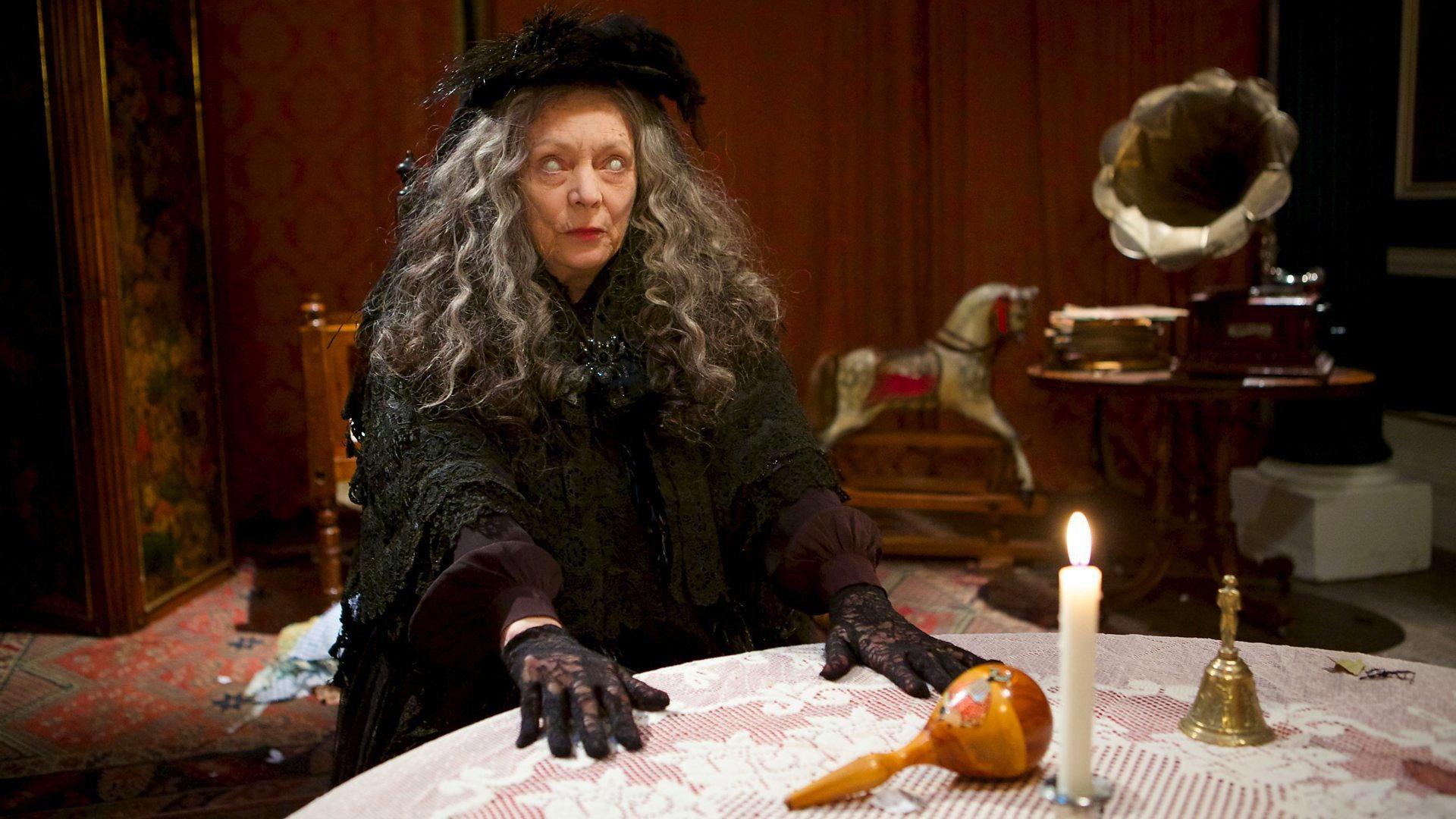 Still from Seance Time