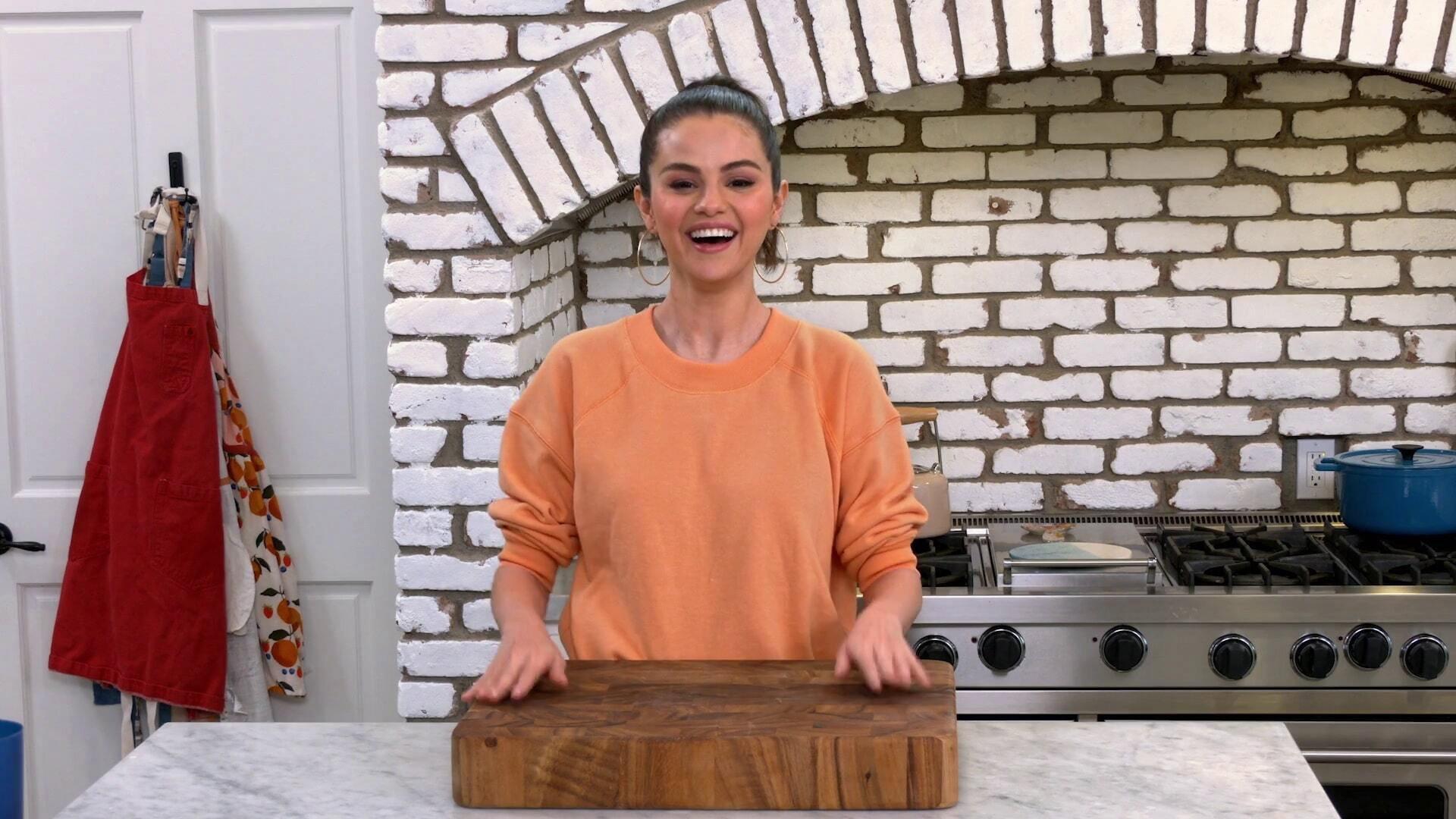 Still from Selena + José Andrés