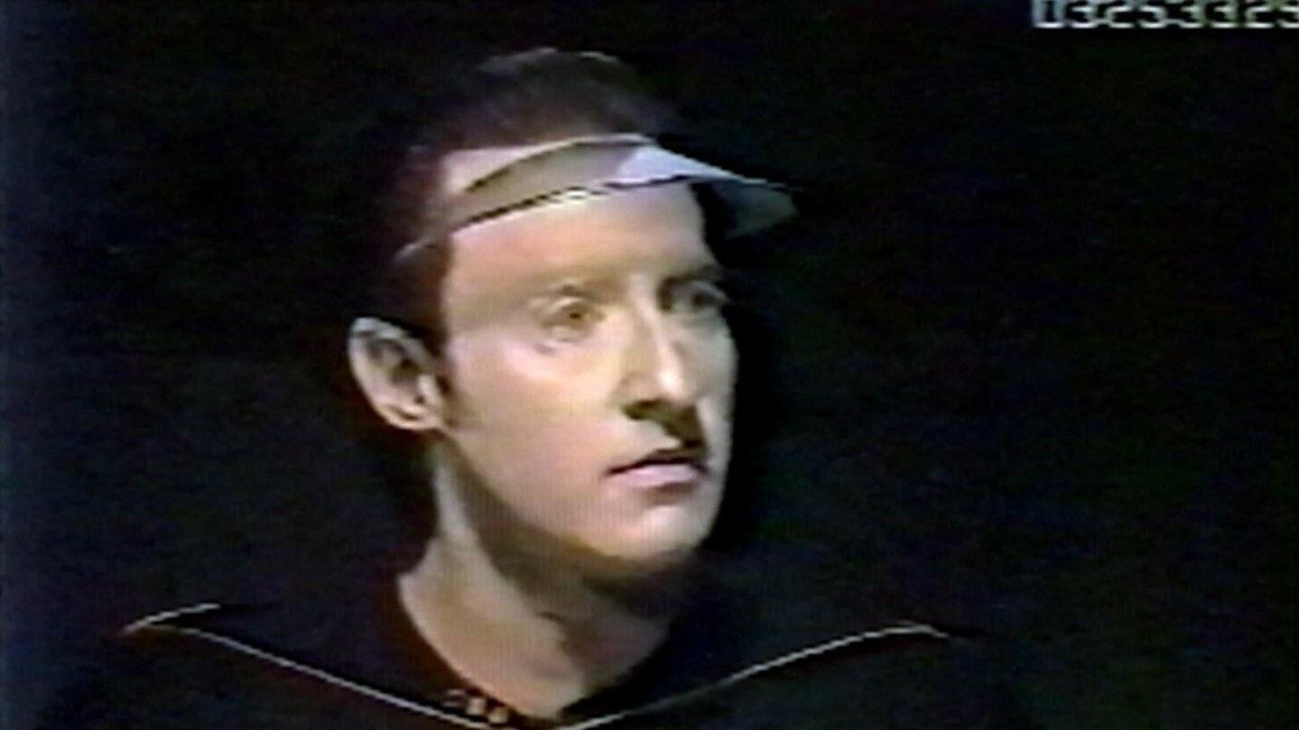 Still from S02E09 - The Measure of a Man (Hybrid Extended Version)