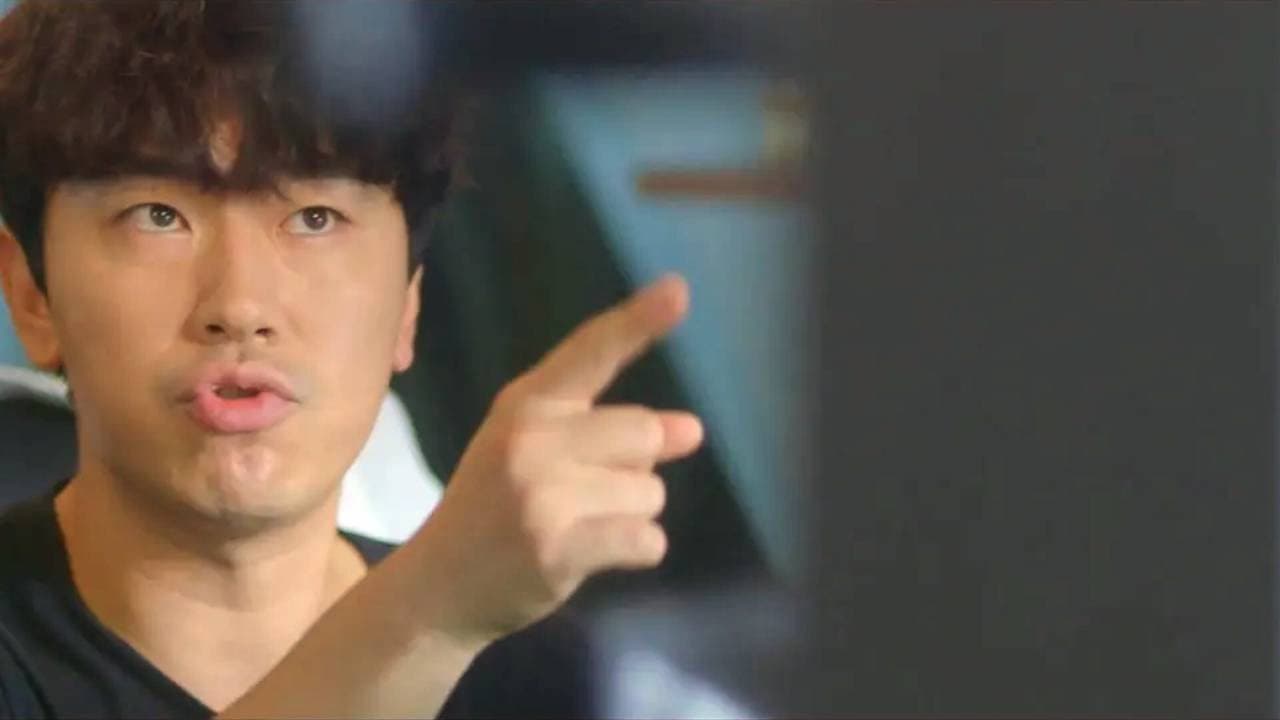 Still from She's a Traitor