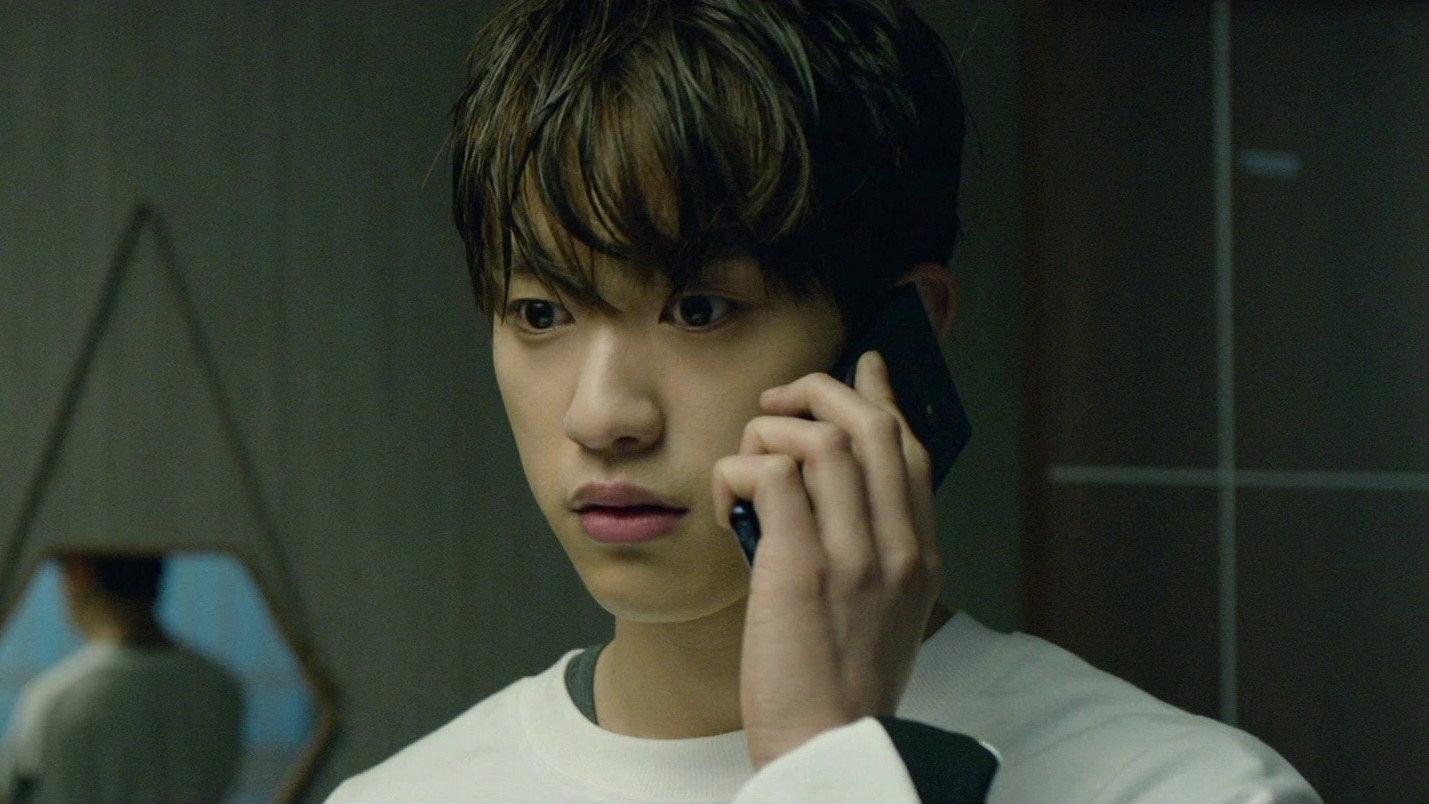 Still from Prosecutor Kang's Sudden & Unnoticed Leave