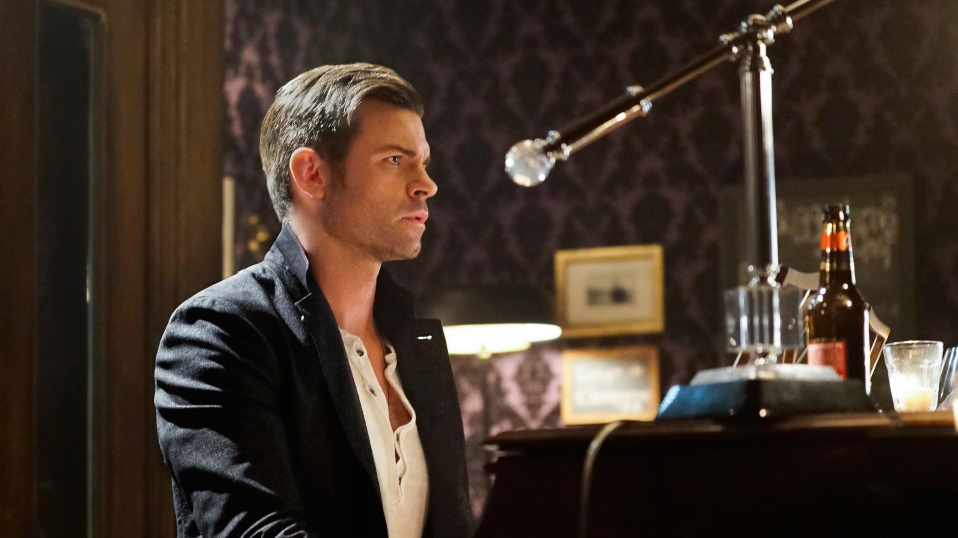 Still from Ne Me Quitte Pas