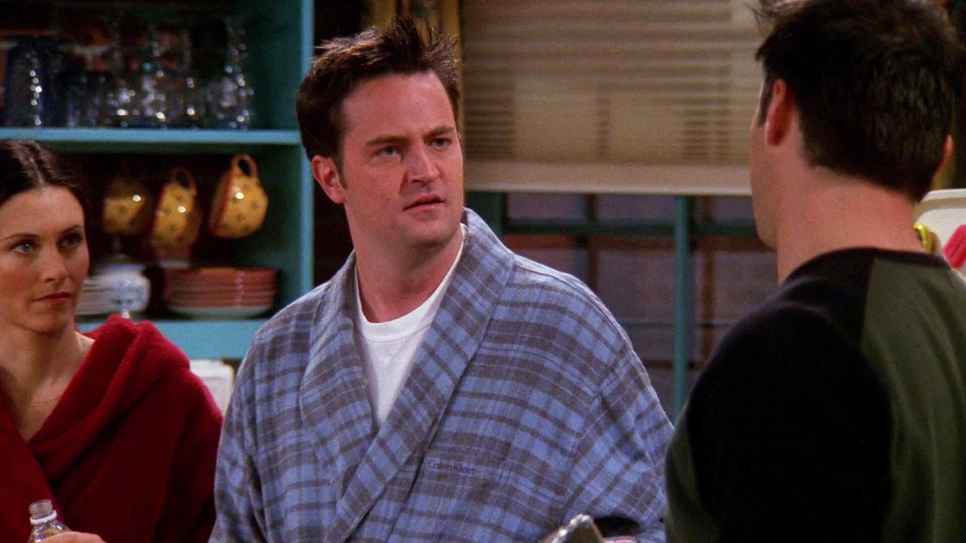 Still from The One Where Chandler Can't Cry (2)