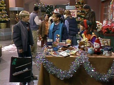 Still from Christmas Shoplifting