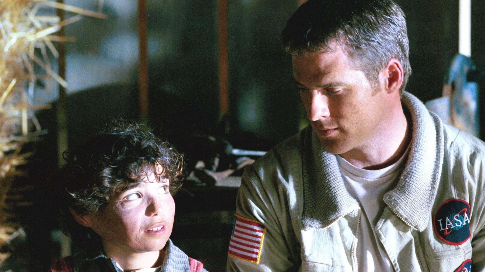 Still from I, E.T.