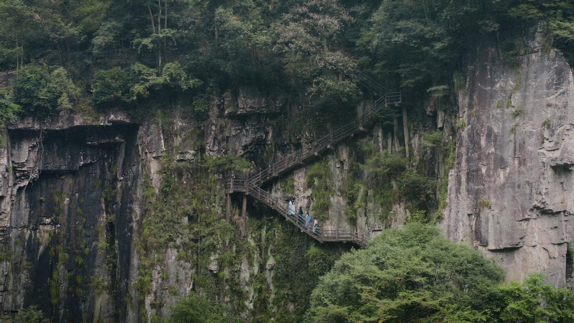 Still from Immortal Penglai Falls into the Devil’s Path