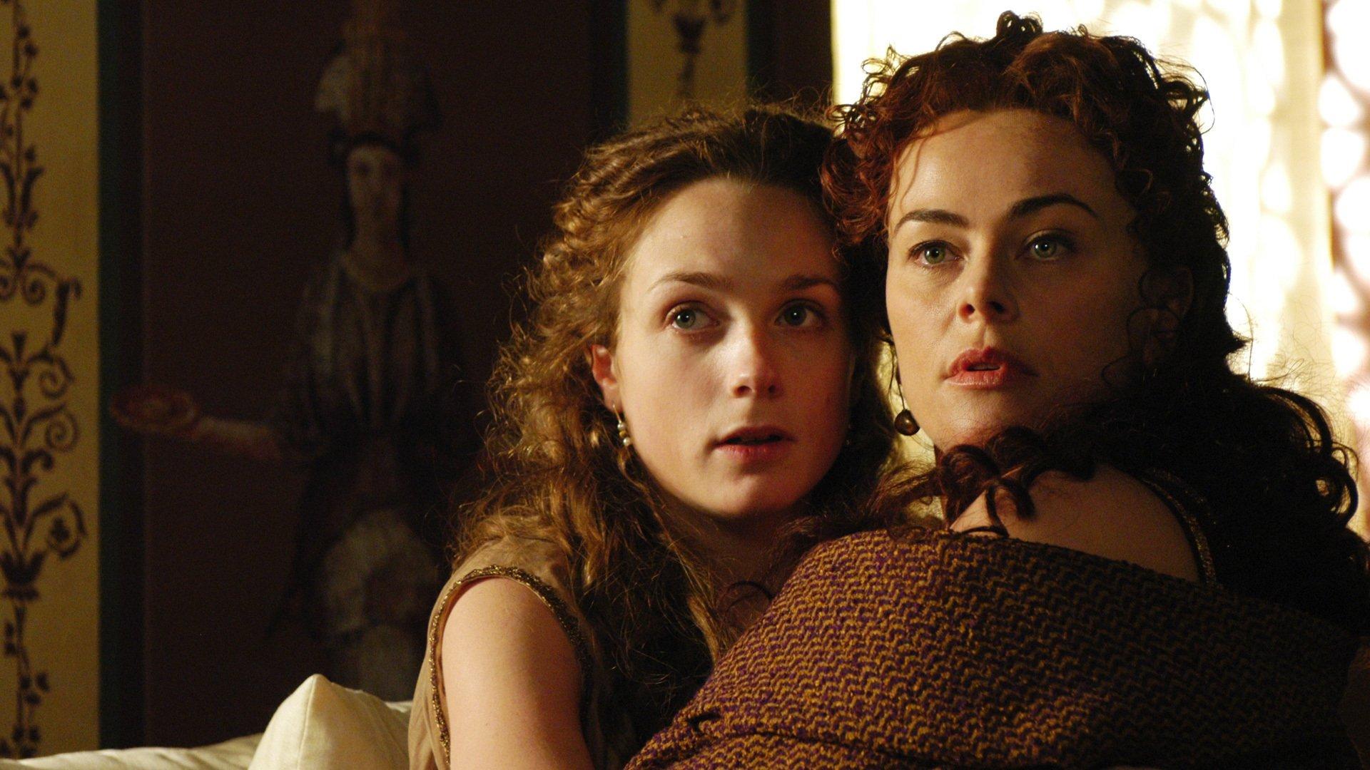 Still from An Owl in a Thornbush