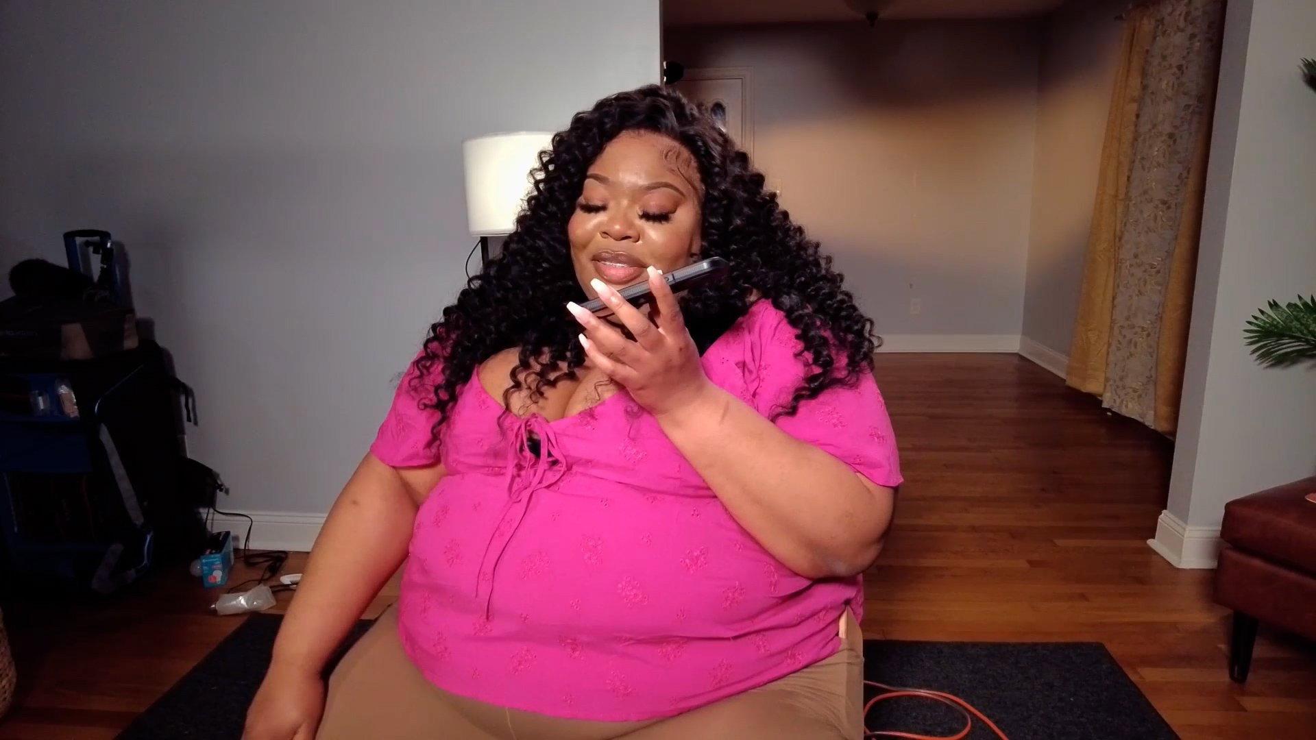 Still from Love During Lockup: Charm or Con?