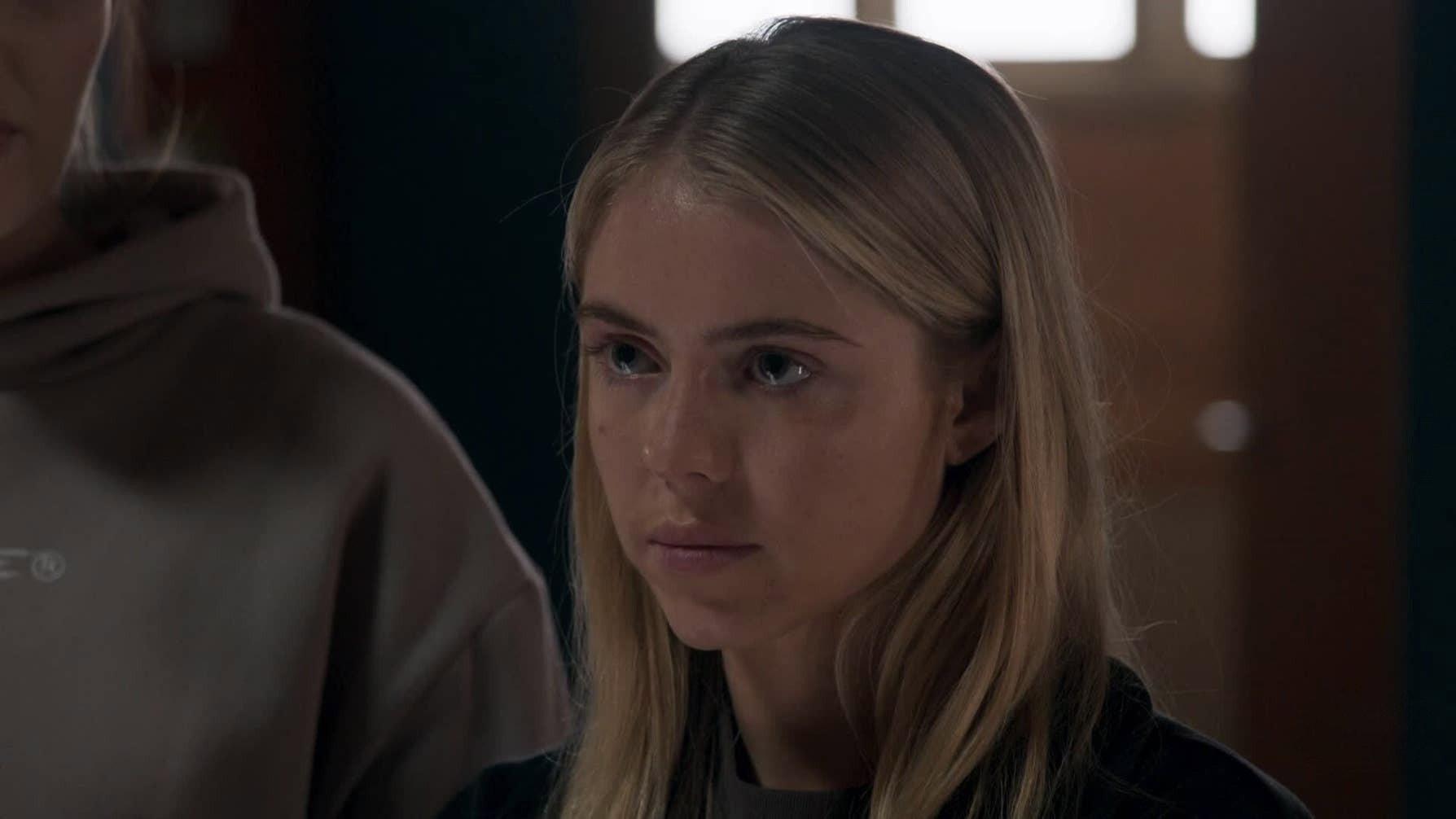Still from Episode 8598