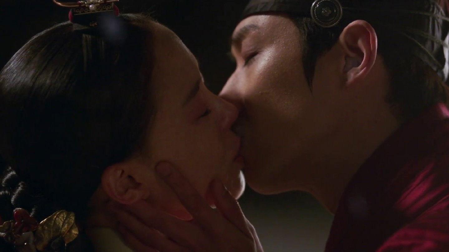 Still from Episode 9