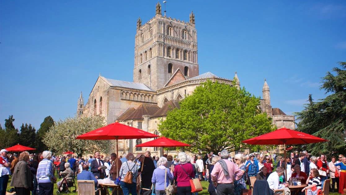 Still from Tewkesbury Abbey 2