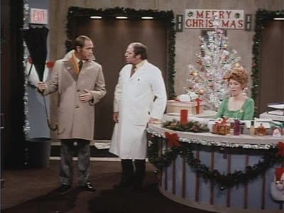 Still from I'm Dreaming of a Slight Christmas