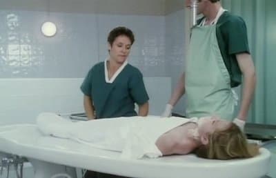 Still from Only the Lonely (2)