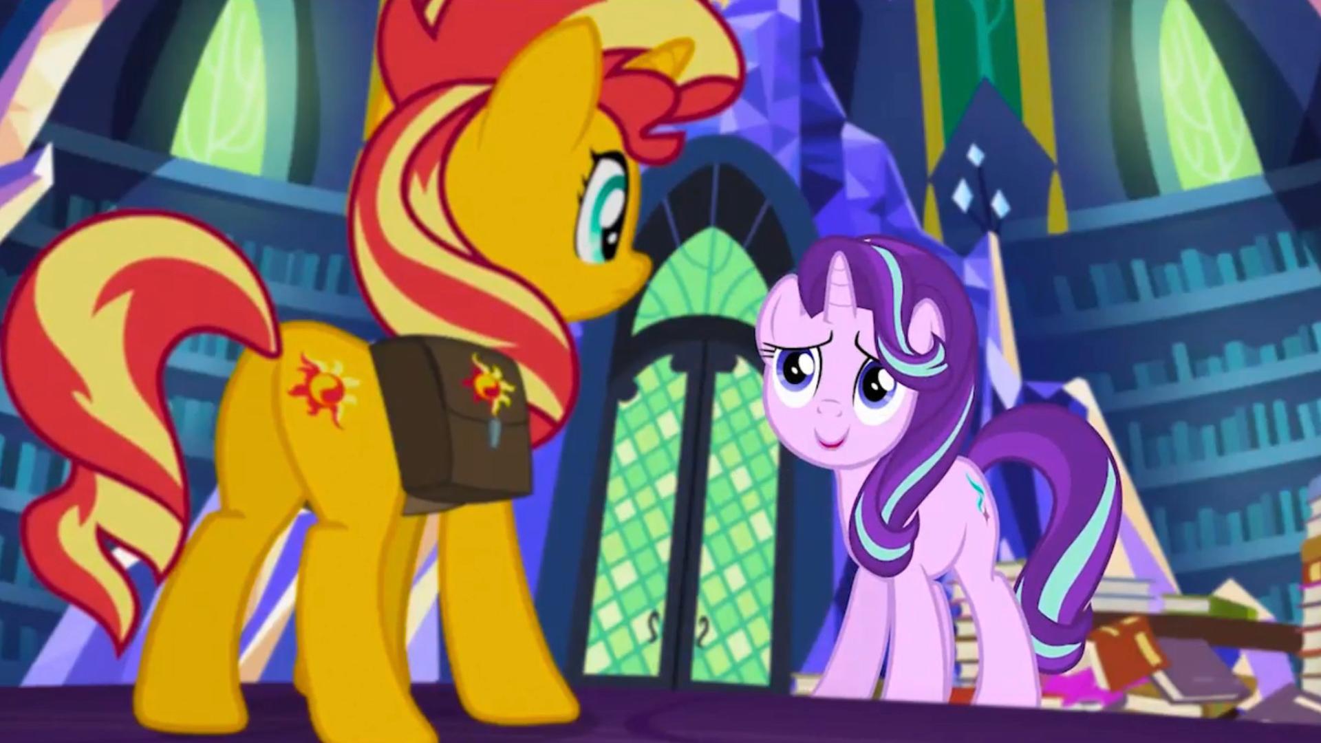 Still from Equestria Girls – Mirror Magic