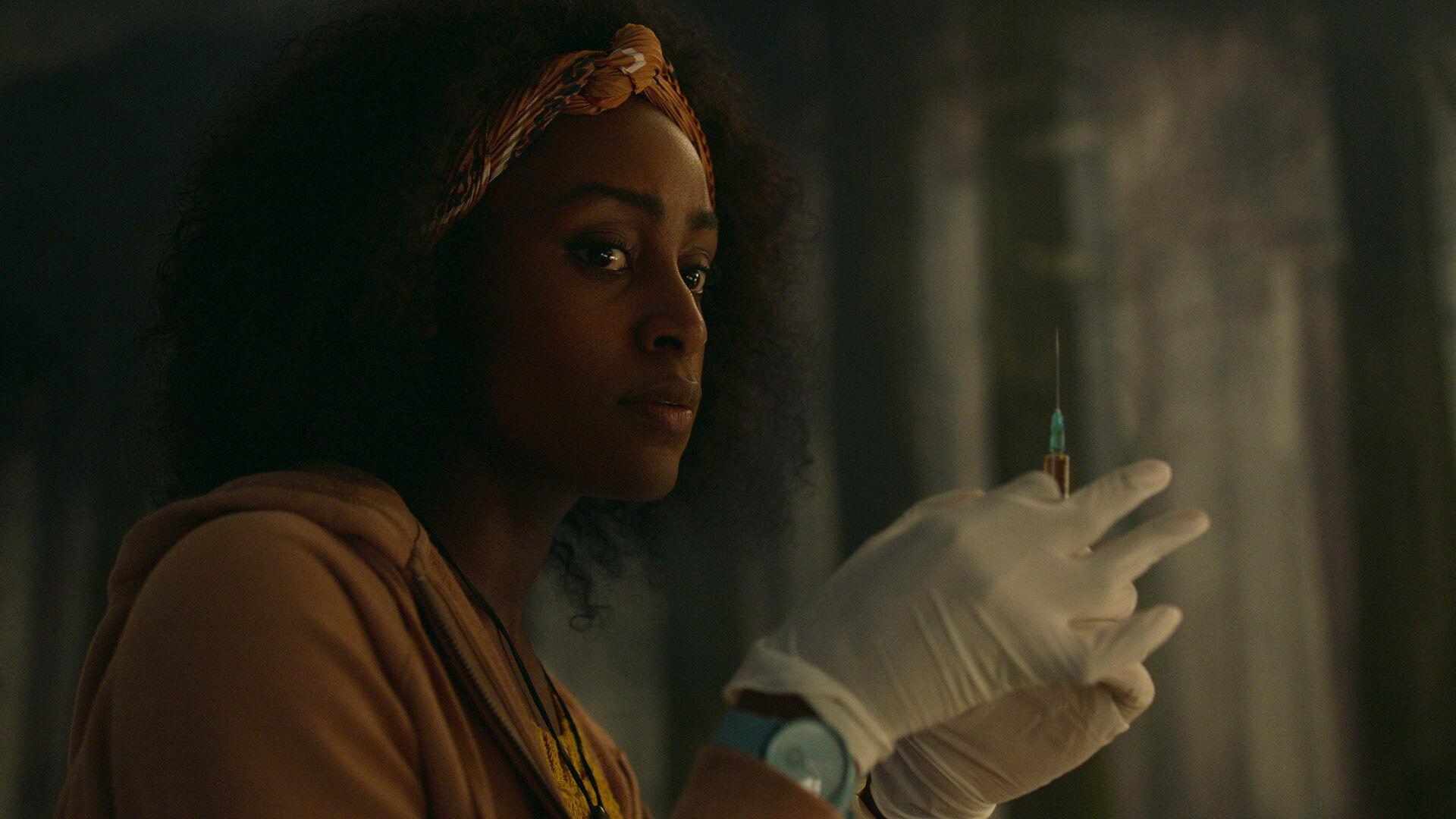Still from Behind Her Eyes