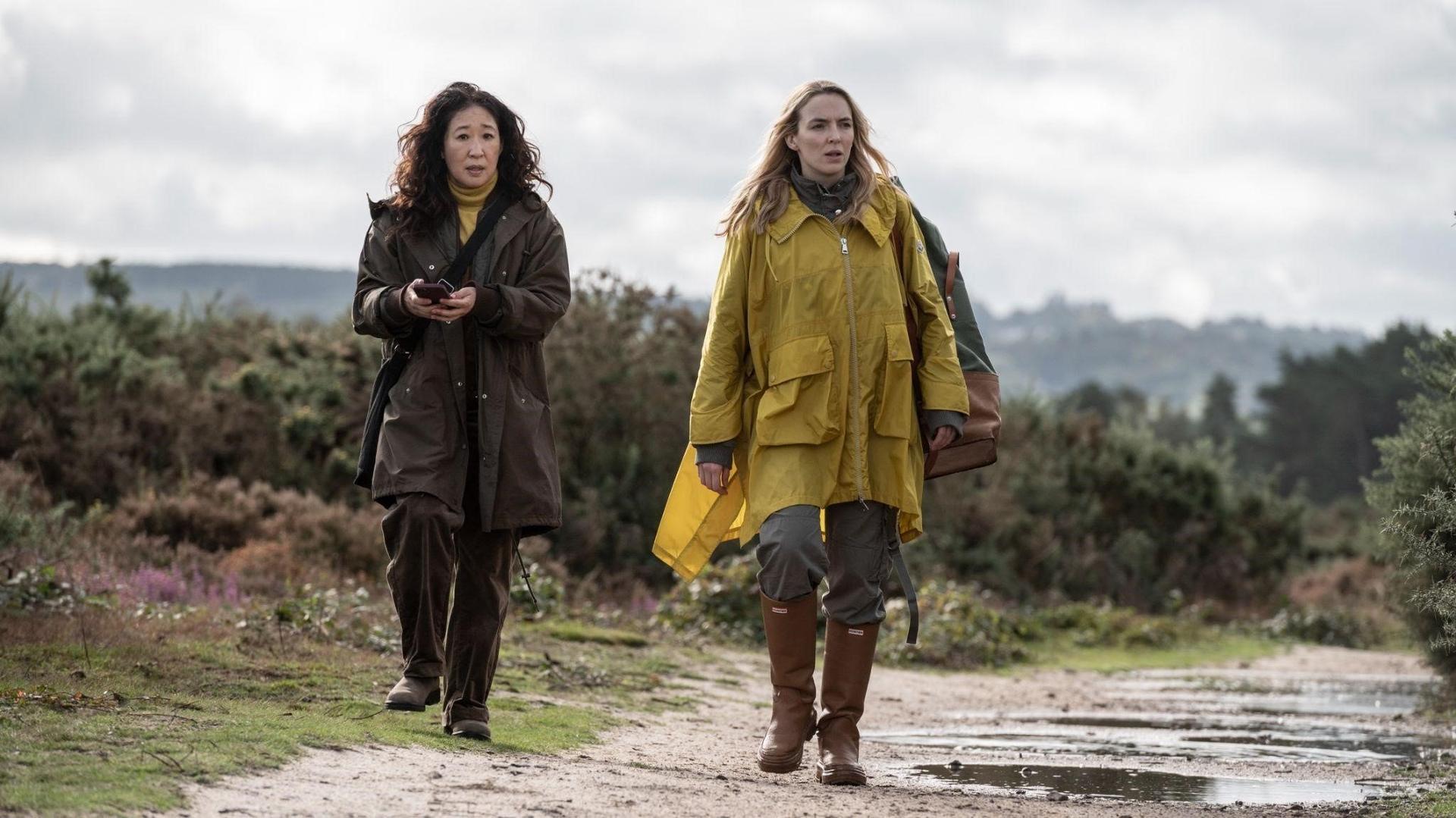 Still from Hello, Losers