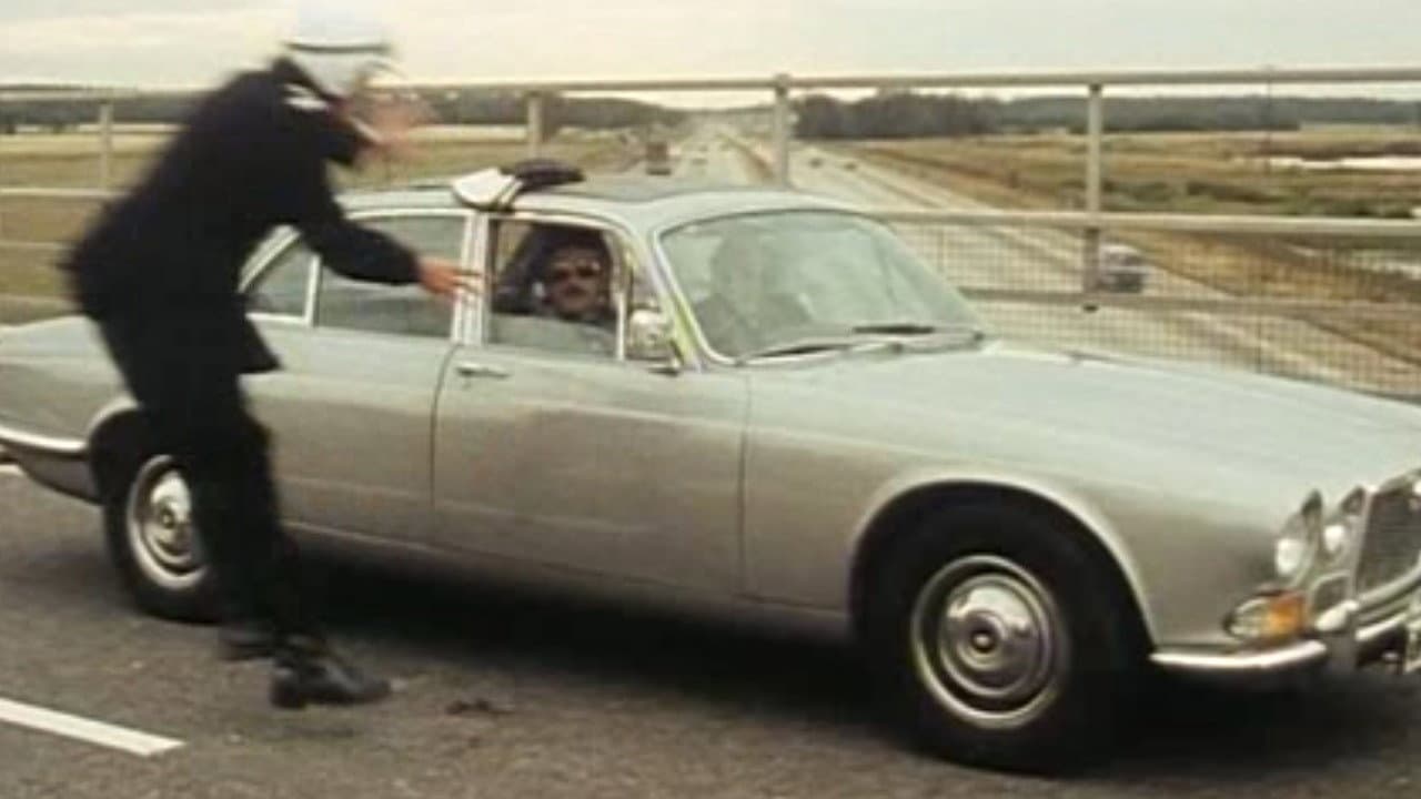 Still from Killer With a Long Arm