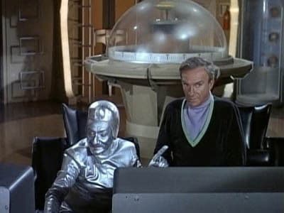 Still from Junkyard in Space